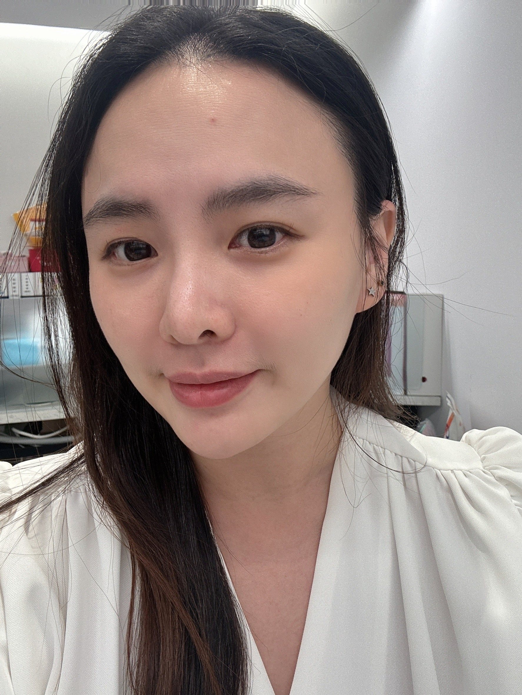 【修秘水光】暗沉改善很多，不上打亮就有水光肌的感覺，超級推！-莎莉